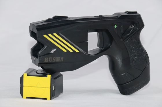 comprar HUSHA TX100P Impotente IP57 pistola de atordoamento com 55KV tensão de saída e bateria recarregável para aplicação da lei Fabricação em linha