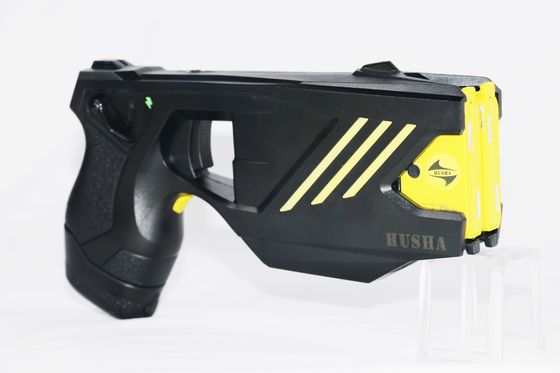 comprar HUSHA TX200P Dual cartuchos Pistola de atordoamento com IP57 impermeável e 55±5KV tensão de saída para defesa tática Fabricação em linha
