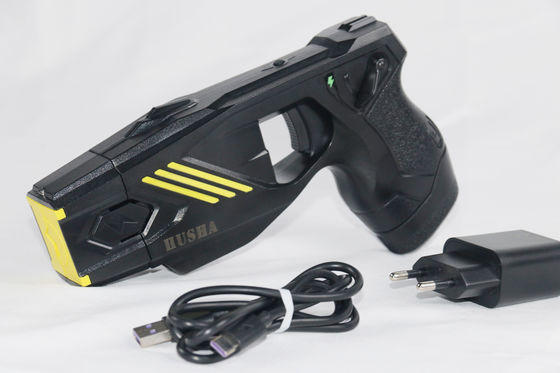 comprar HUSHA Recarregável IP57 Impermeável 55KV Voltagem de Saída Energia Conduzida Arma Pistola de atordoamento para aplicação da lei Fabricação em linha