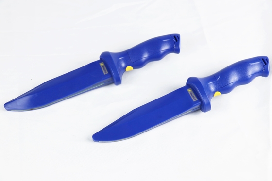 Faca de choque de treinamento prático conveniente com função de choque de alta tensão