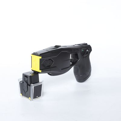 Arma de Energia Condutiva HUSHA TX100Z Taser com Alcance Máximo de 6 metros, Tensão de Saída de 55±5KV e Display Digital